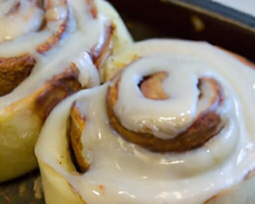 Fluffy Keto “Fathead” Dough Cinnamon Rolls: Low-Carb Delight