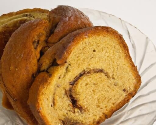 Wholesome Gluten-Free Cinnamon Raisin Swirl Bread Recipe