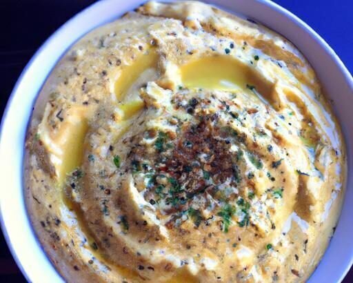 Creamy Vegan Queso Dip: Cashews & Nutritional Yeast Bliss