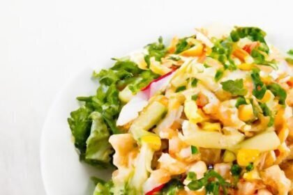 Big Mac Salad in a Bowl: Classic Flavor, Fresh Twist