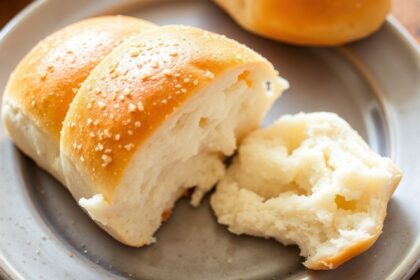 خمس لفات عشاء نباتية طرية ومنتفخة، أفضل لفات vegan fluffy dinner rolls للمائدة