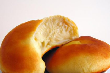 Crispy Vetkoek-Style Fried Dough Bread for Savory Sandwiches