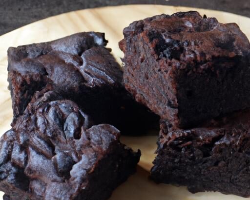 Decadent Vegan Black Bean Brownies: Sweet & Nutritious Treats