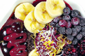 Energize Your Day: Açaí Bowls with Vibrant Fruit Toppings