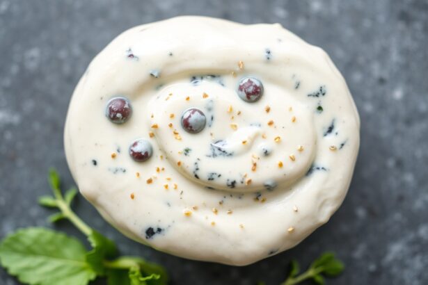 Tangy blue cheese dressing recipe for delicious dishes.